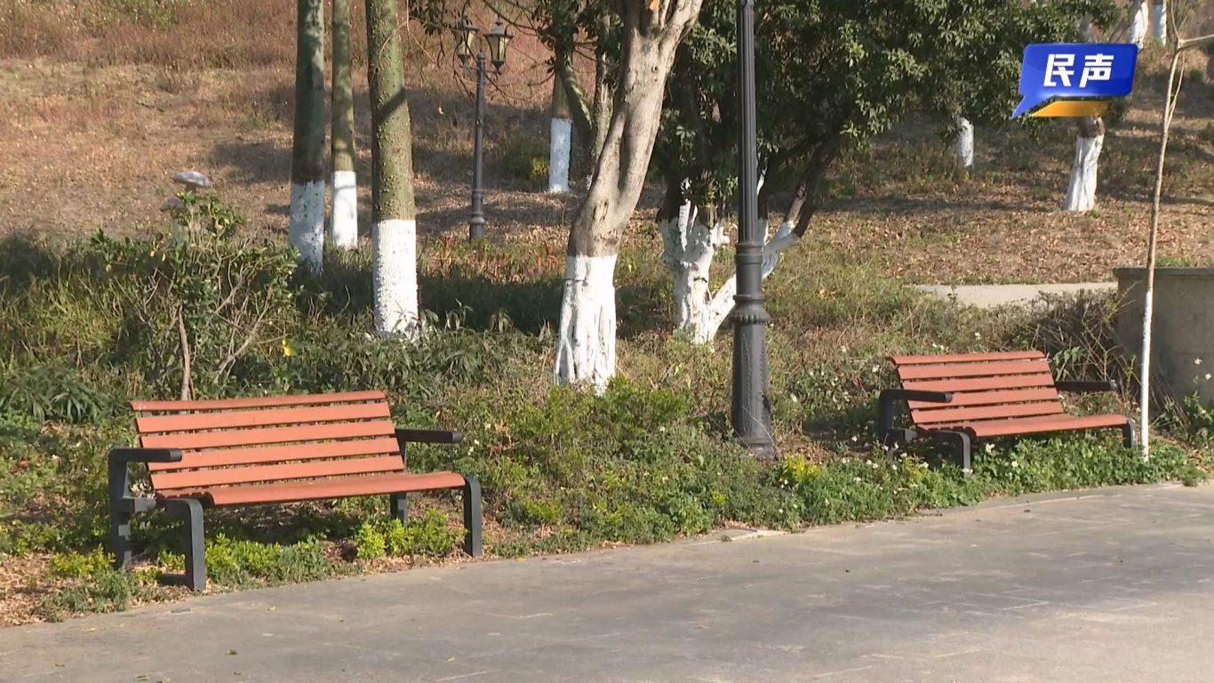 02-04（新媒体）民生-设施损坏多年 阿么玉湖公园开启“唤醒”模式.mp4_20260204_184912.487.jpg