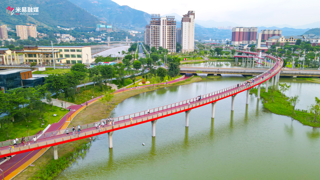 城南湿地公园 米易融媒.png