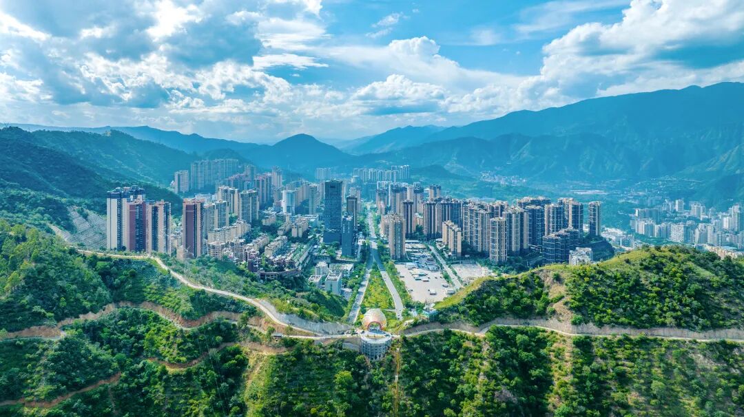 东华山山地体育公园(石磊) (9).jpg