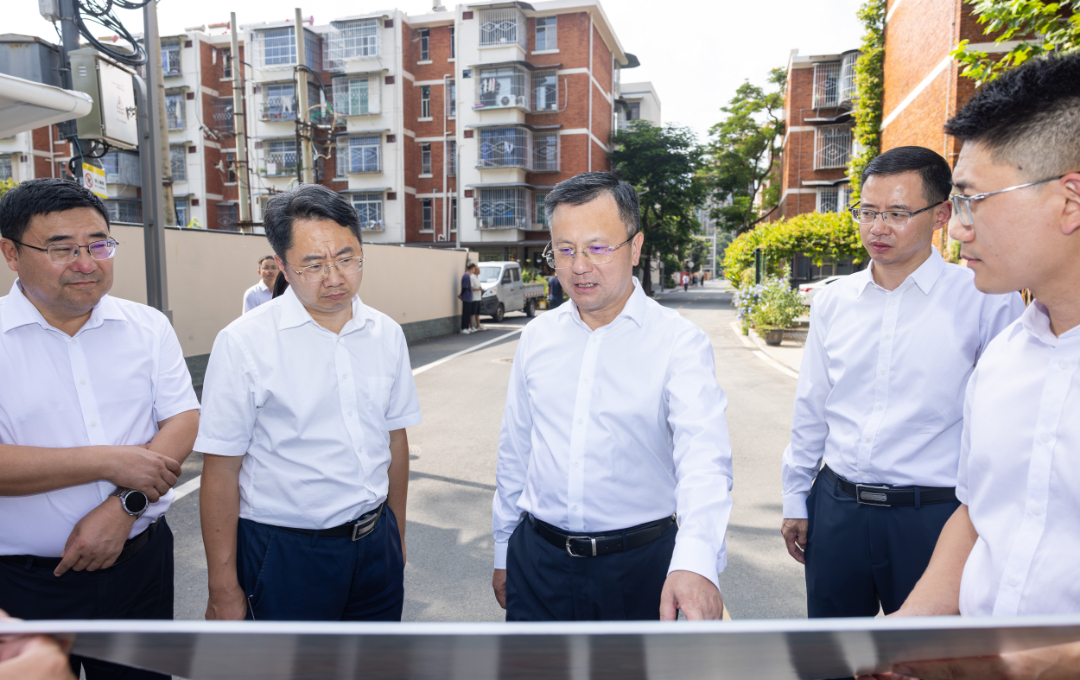 书记1.jpg